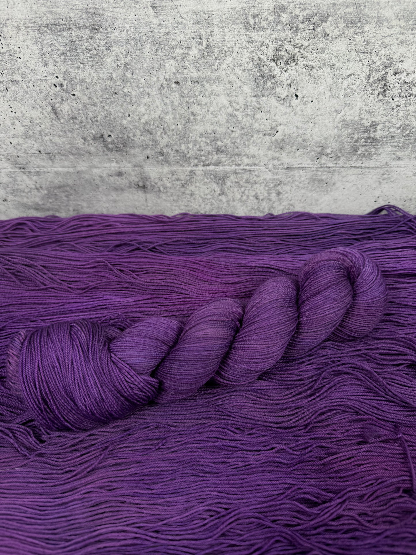 Queen of Shadows (Achilles Sock)