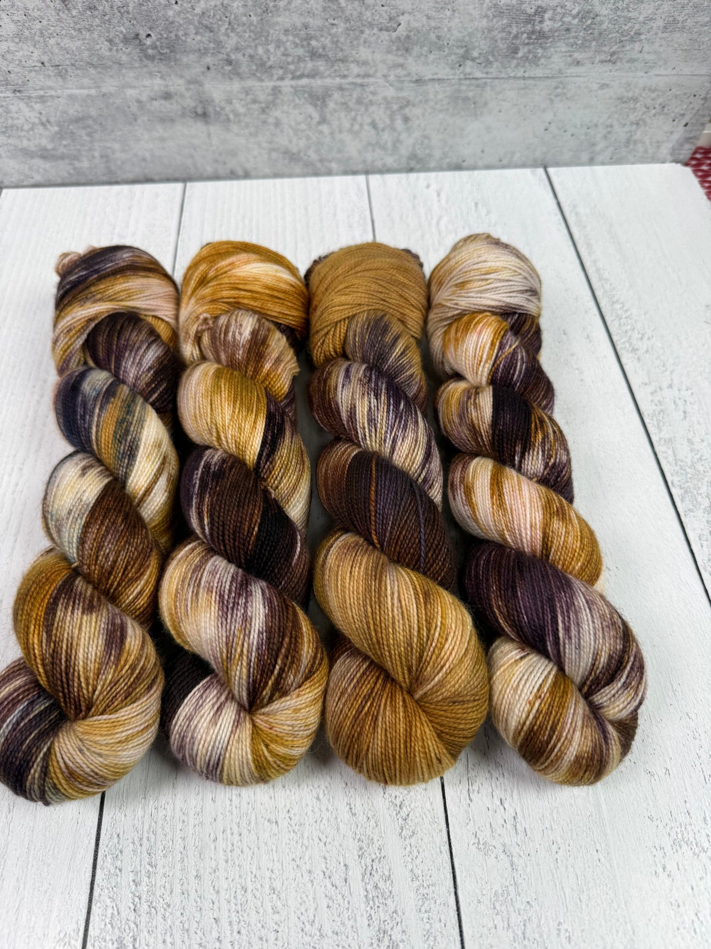 Toffee Swirl (Apollo)