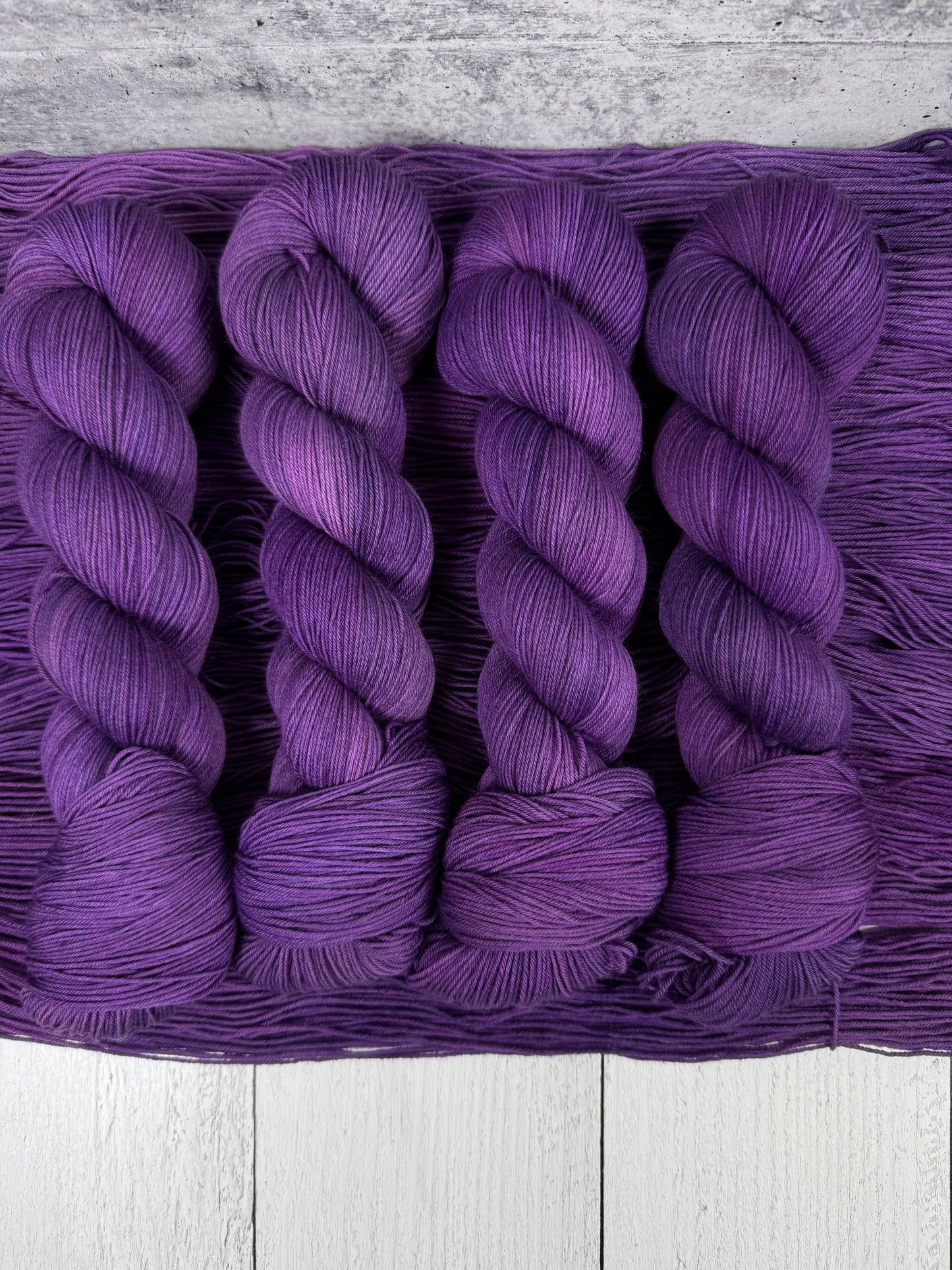 Queen of Shadows (Achilles Sock)