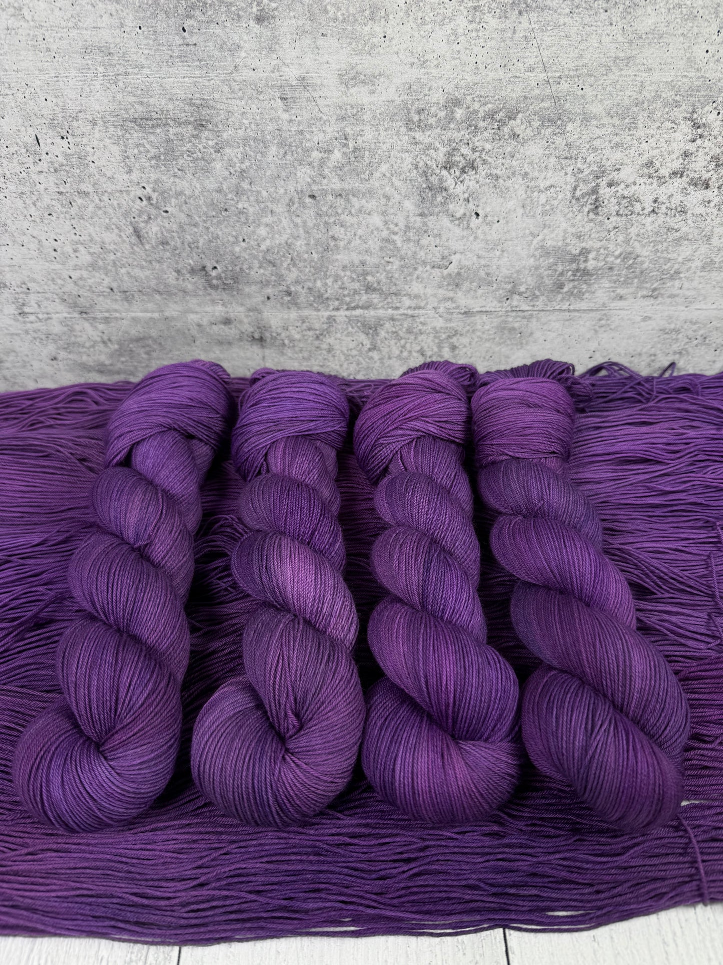 Queen of Shadows (Achilles Sock)
