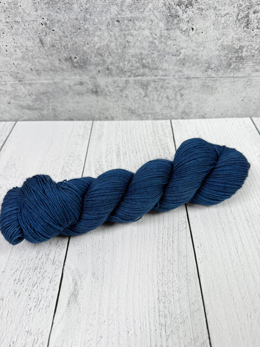Single Brew - Midnight Vinyl (Ares Sock)