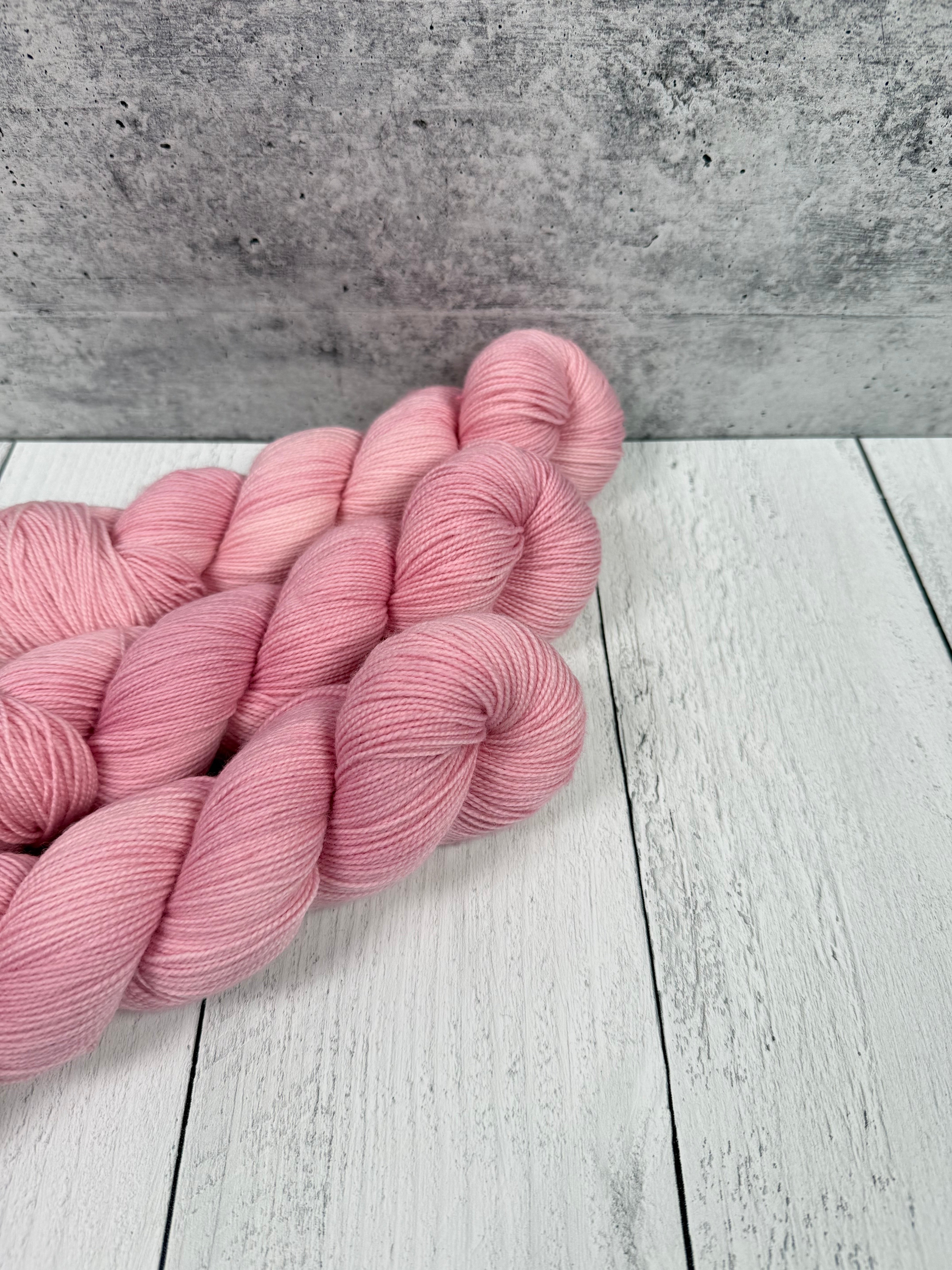Tutu (Apollo) – Needles at the Ready