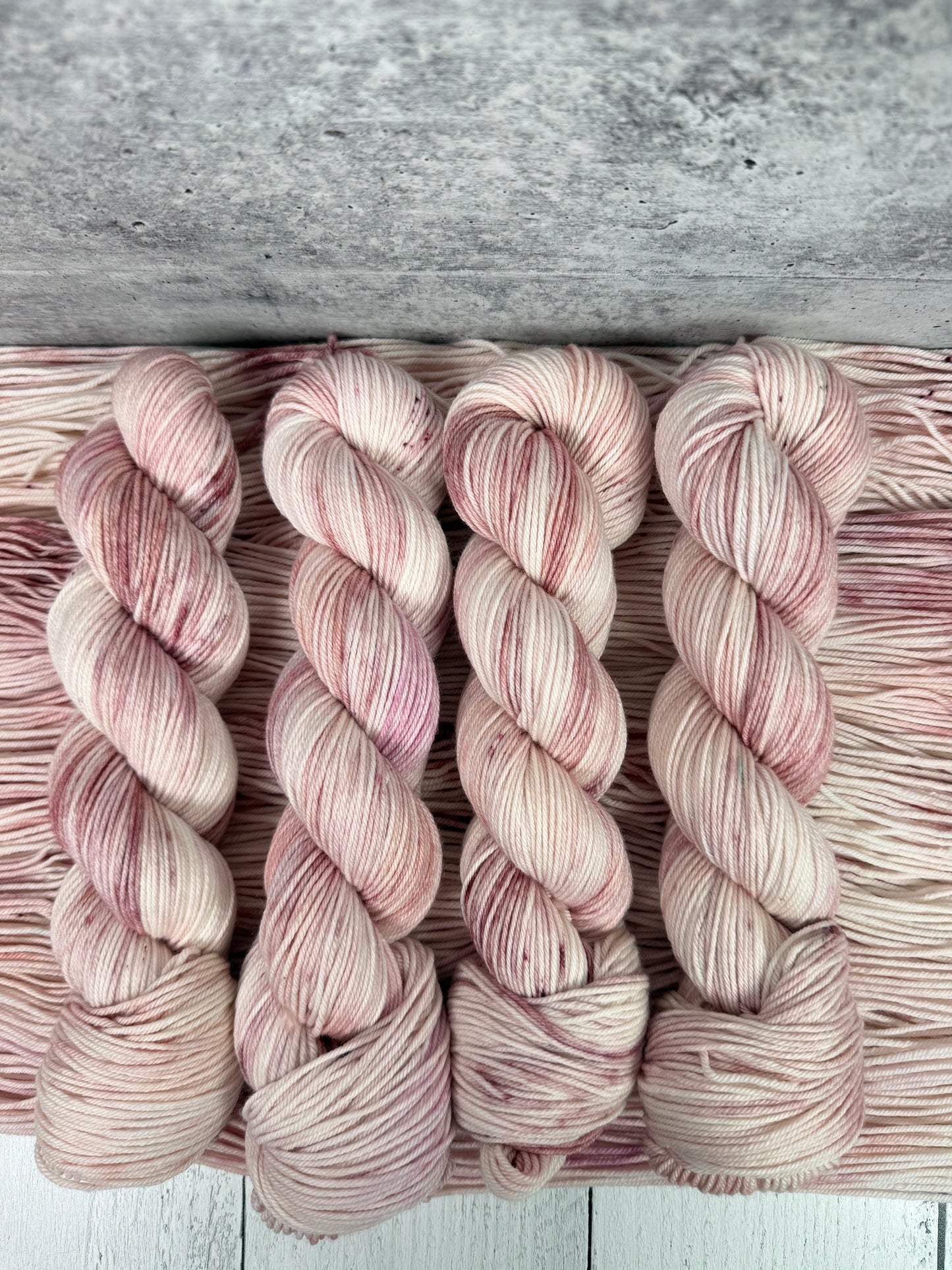 Antique Lace (Achilles DK)