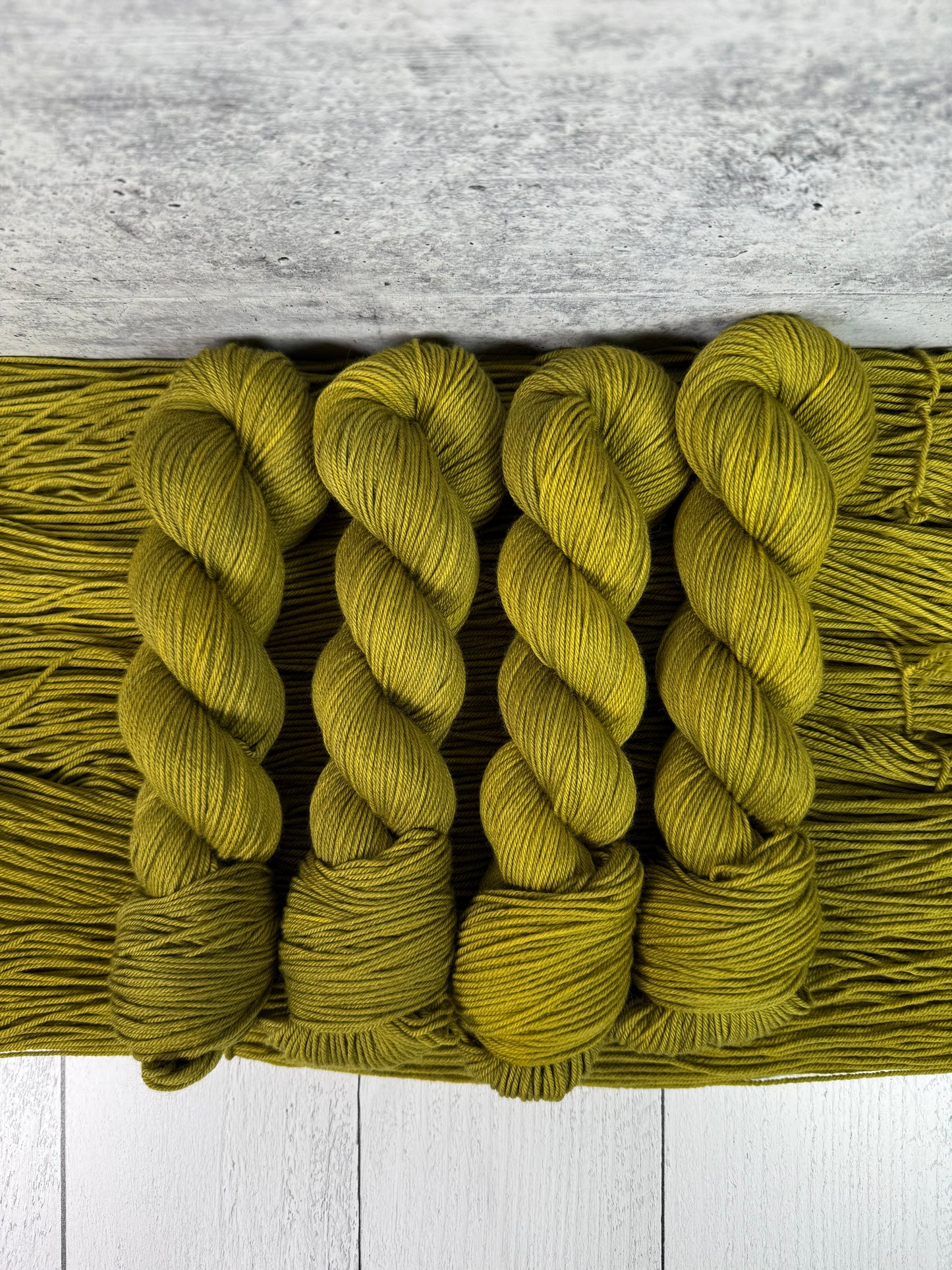 Char-Who, Chartreuse (Achilles DK)