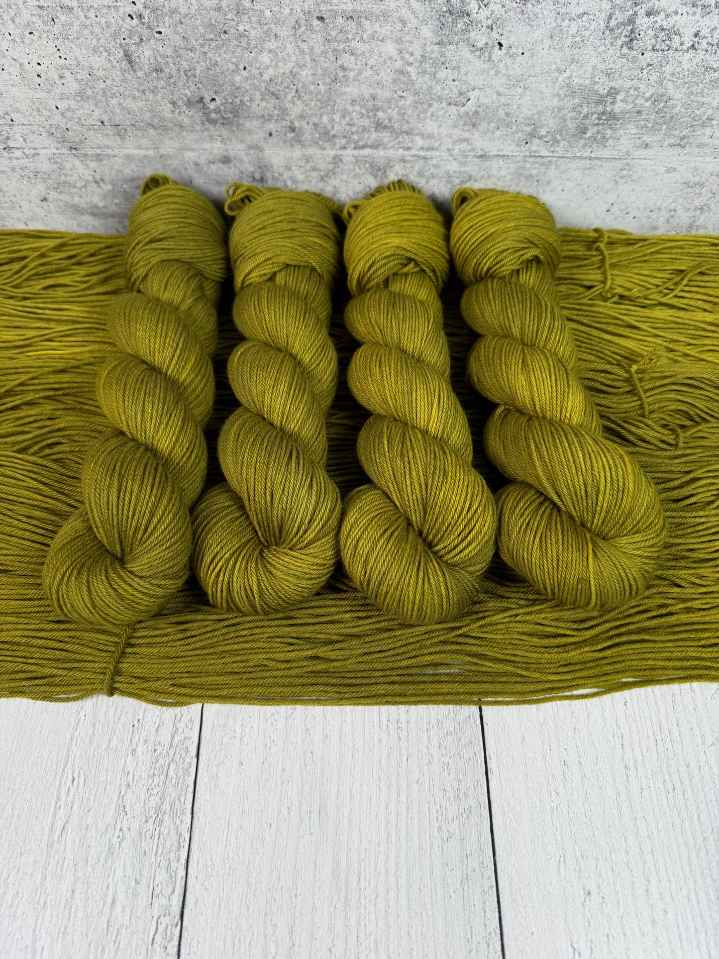 Char-Who, Chartreuse (Achilles DK)