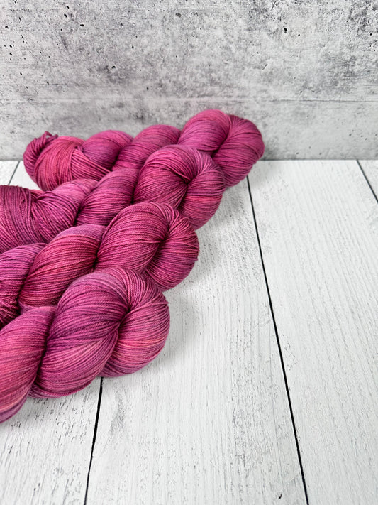 Single Brew - Romantic Rhapsody (Athena Sock)