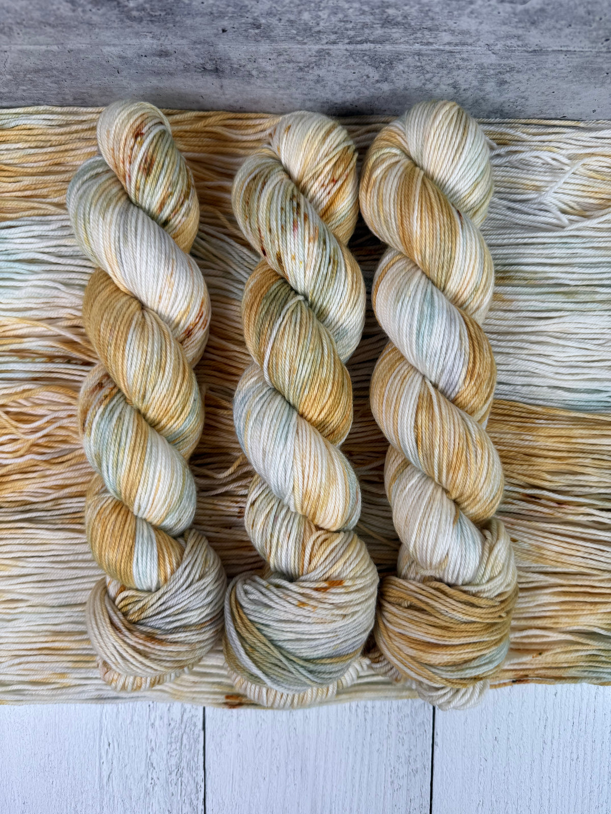 Seaglass and Sand (Achilles DK)