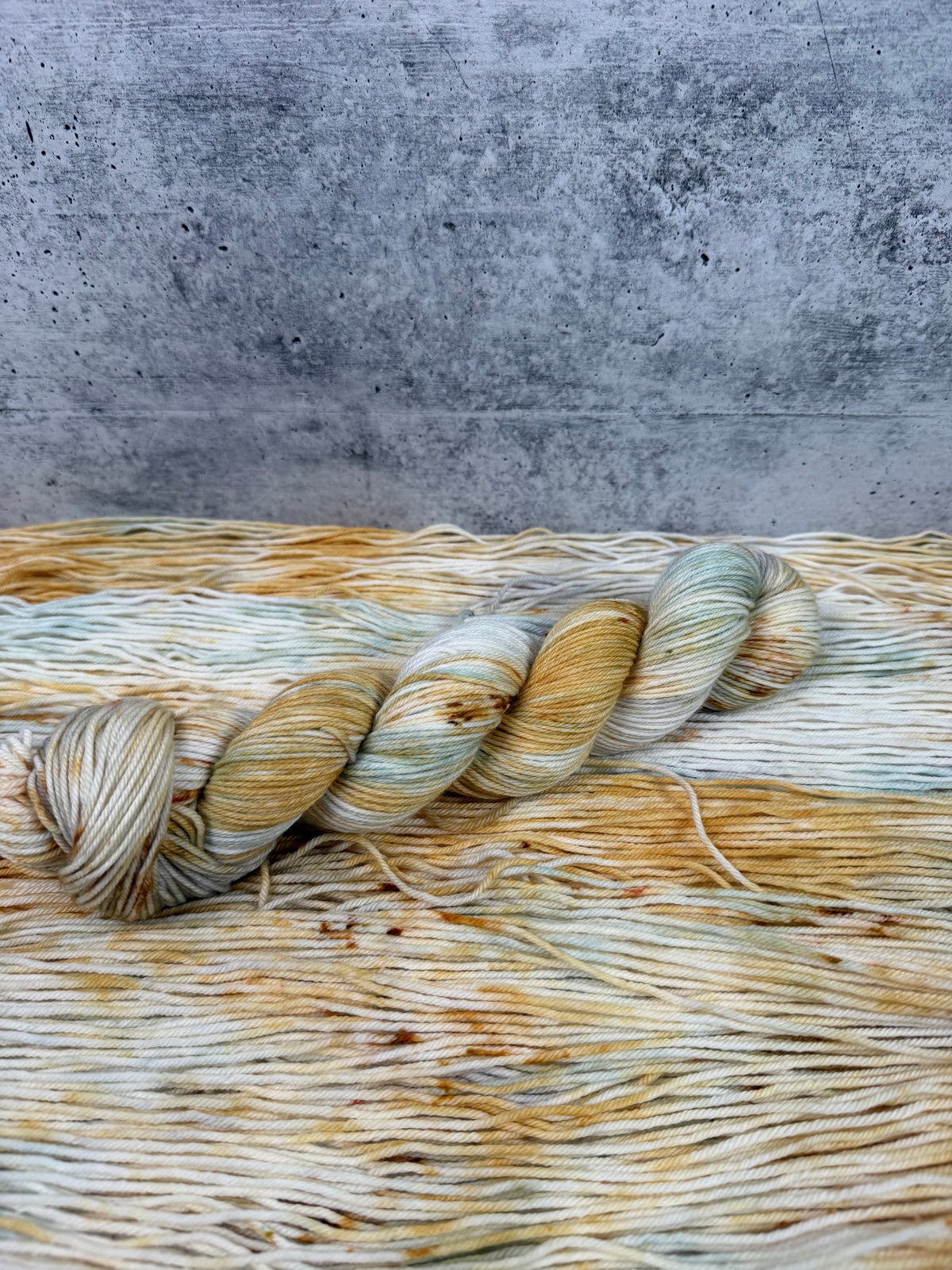 Seaglass and Sand (Achilles DK)